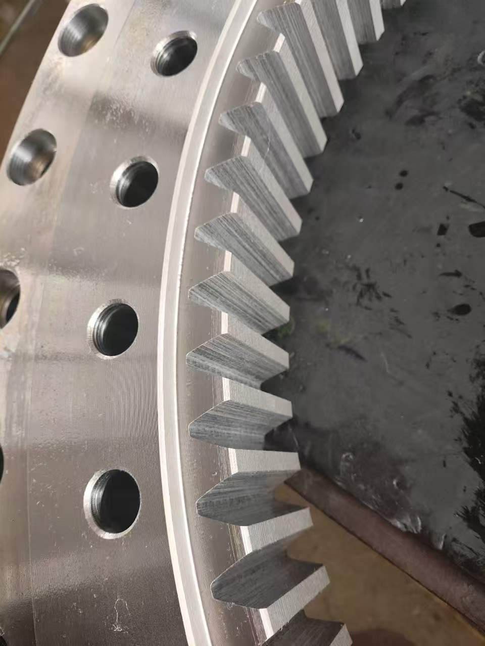 Single ball slewing ring China