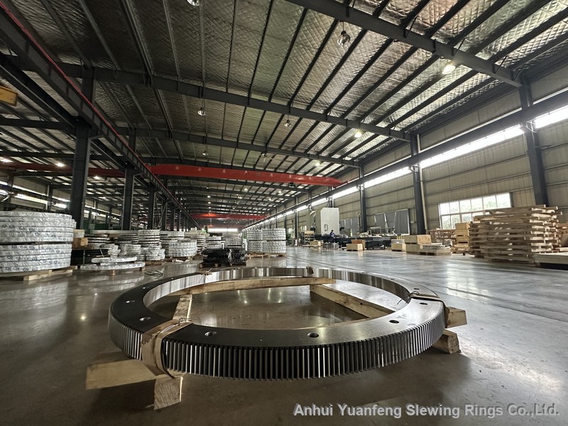Yuanfeng slewing rings