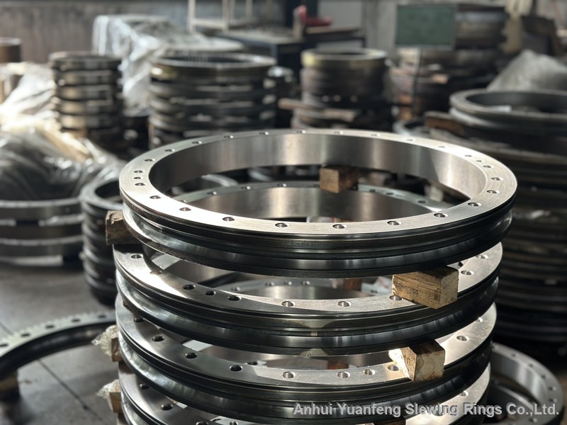 Yuanfeng slewing rings